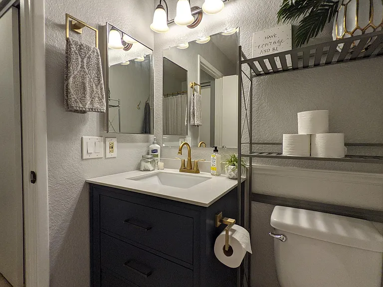 502 W Hononegh Dr #3 — Photo 24