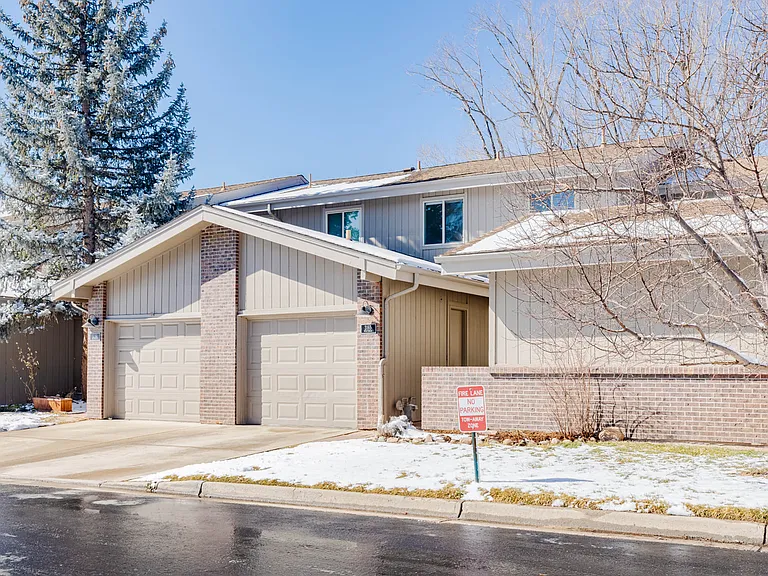 3165 Westwood Ct — Photo 25
