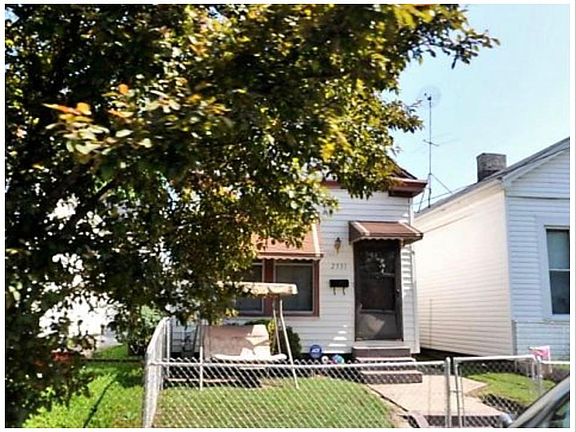 4th image of 2531 Saint Cecilia St #15