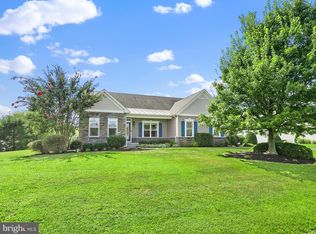 18963 Beaver Creek Dr, Harbeson, DE 19951