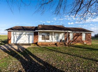 10038 S Pleasant Valley Rd, Gentry, AR 72734