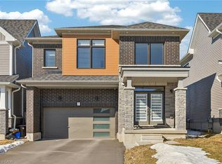 25 Wintergreen Cres, Haldimand, ON