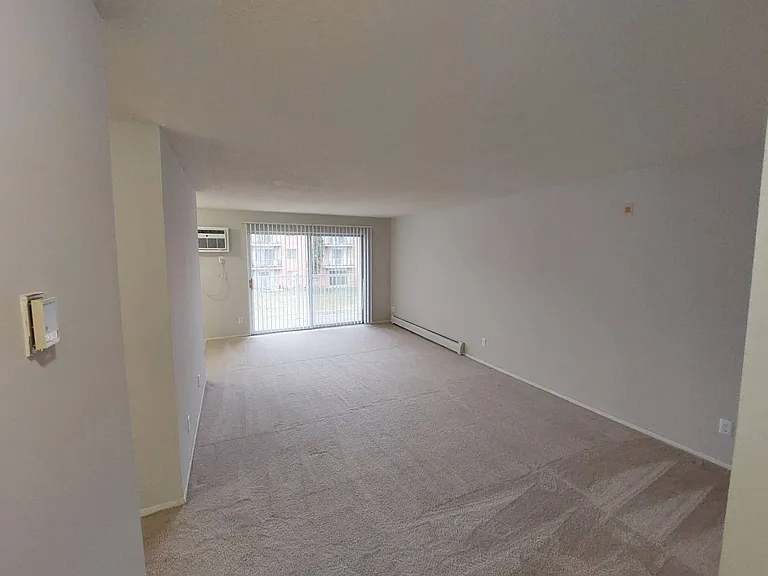 Charlton Place — Photo 48