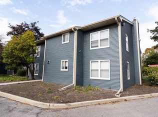 774 Terrace Ct APT T, Elgin, IL 60120