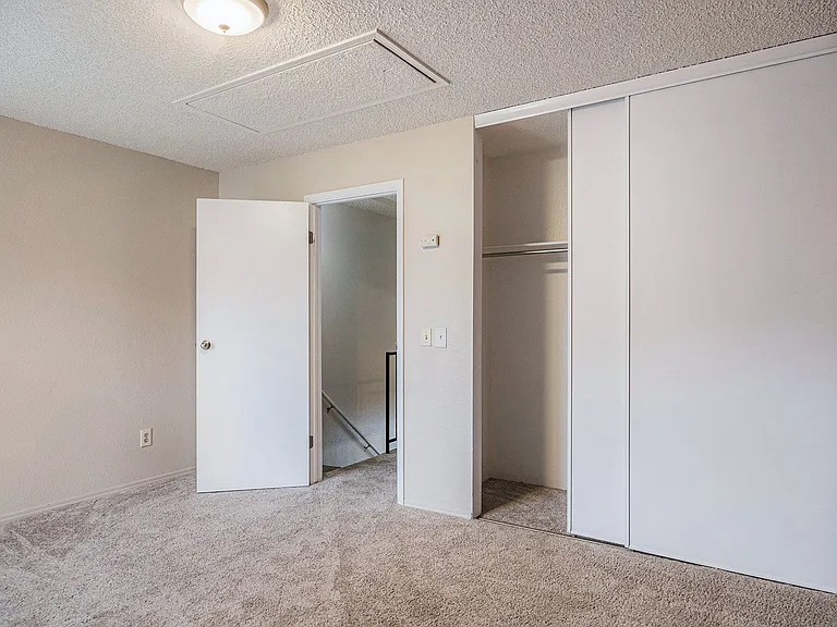 10587 W Dartmouth Ave — Photo 15