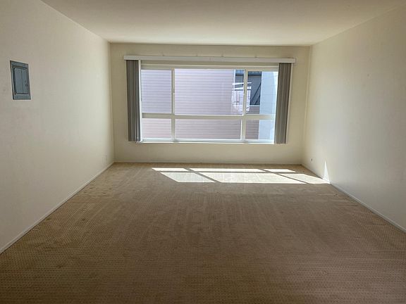 4th image of 505 36th Ave APT 4