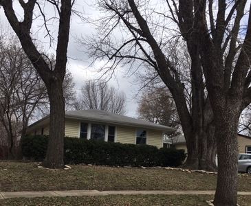 2512 Church Cir, Manhattan, KS, 66502