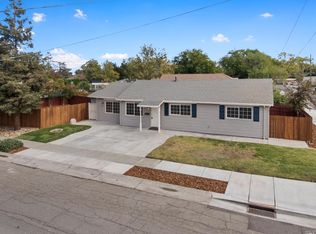 571 S Jackson St, Dixon, CA 95620