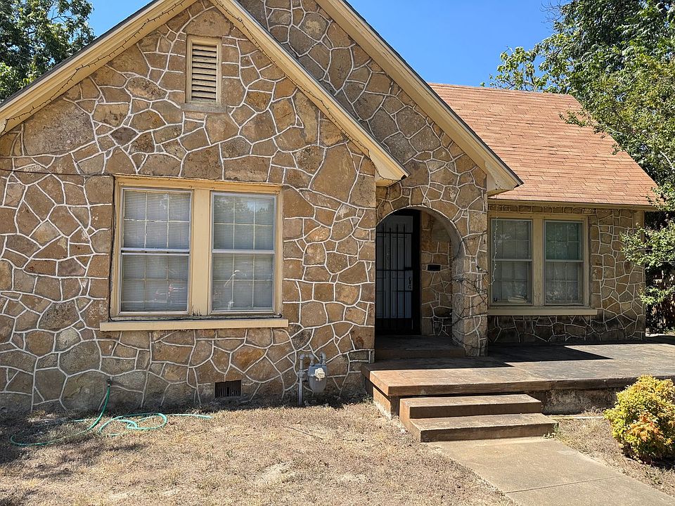 1st image of 2905 Cole Ave