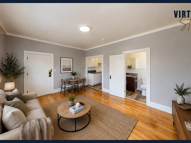 535 41st Street — Photo 2