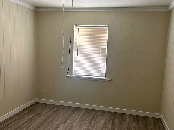 5th image of 9548 White Rd