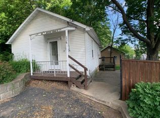 4917 N Galena Rd, Peoria Heights, IL 61616