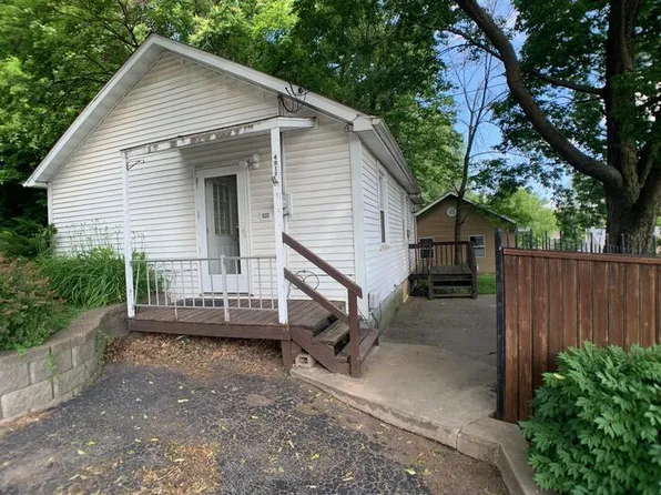 4917 N Galena Rd, Peoria Heights, IL 61616