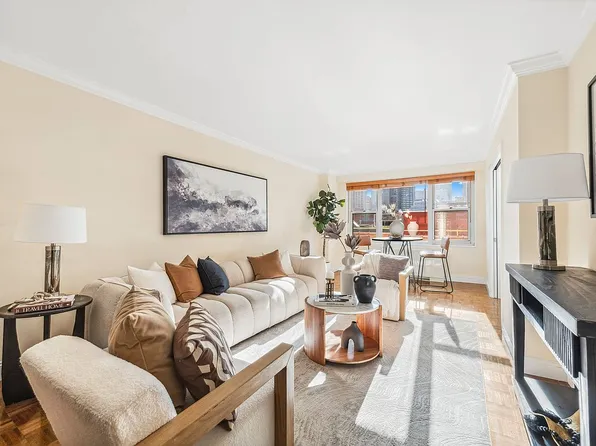 400 E 77th St APT 8G, New York, NY 10075