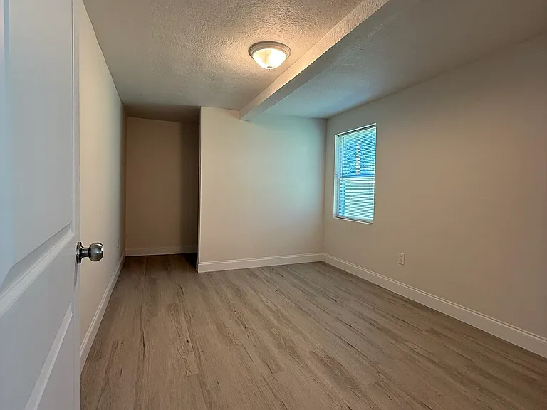 9505 Old Maynardville Pike — Photo 10