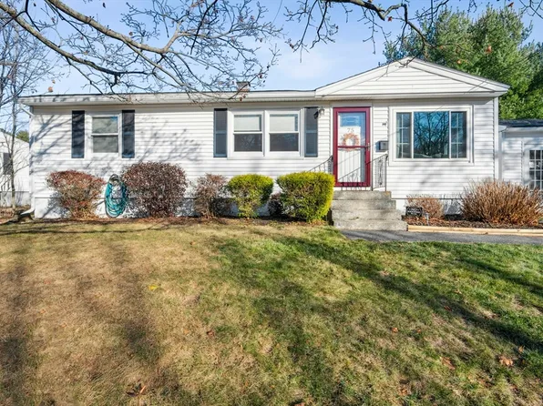 75 Sussex Ln, Worcester, MA 01602