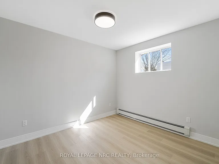 668 Quaker Rd #LOWER — Photo 8