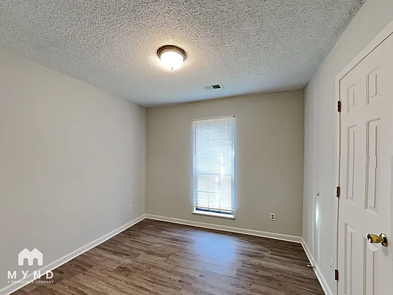 6382 Saginaw Rd — Photo 13
