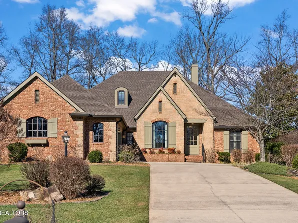 131 Mountain View Dr, Fairfield Glade, TN 38558