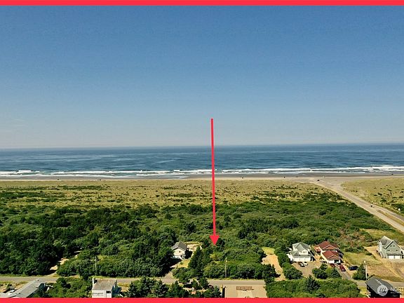2nd image of 515 Sand Dune Avenue SW