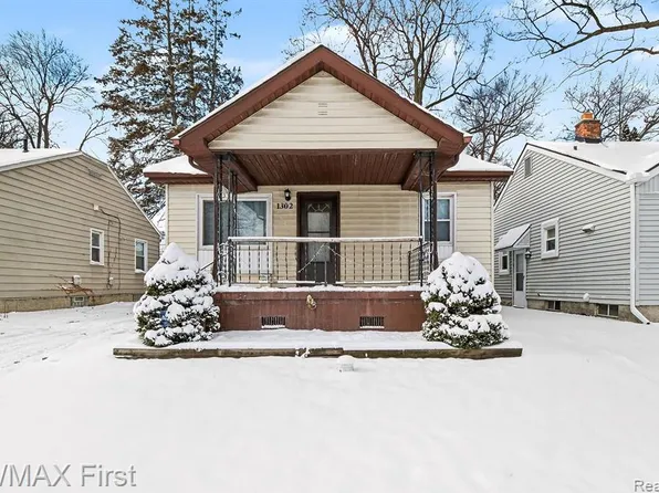 1302 Owana Ave, Royal Oak, MI 48067