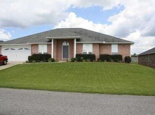 806 Travis Ct, Crestview, FL 32536