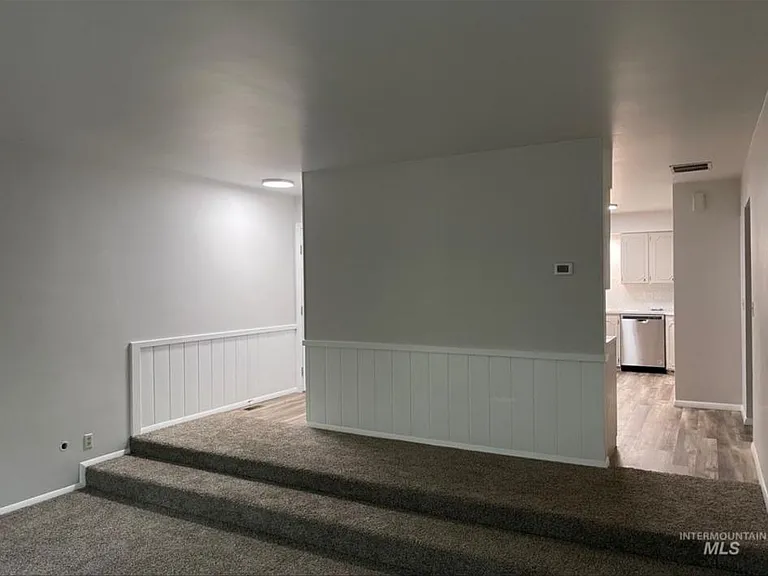 1005 N 9th St #10 — Photo 2
