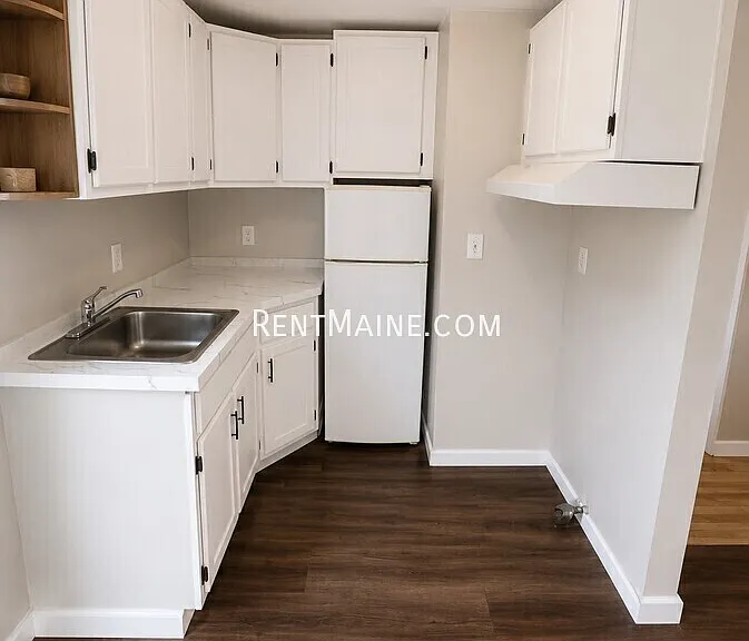 1190 Augusta Rd #8 — Photo 5