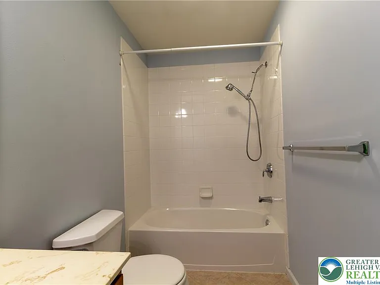 4136 Coleman St — Photo 29