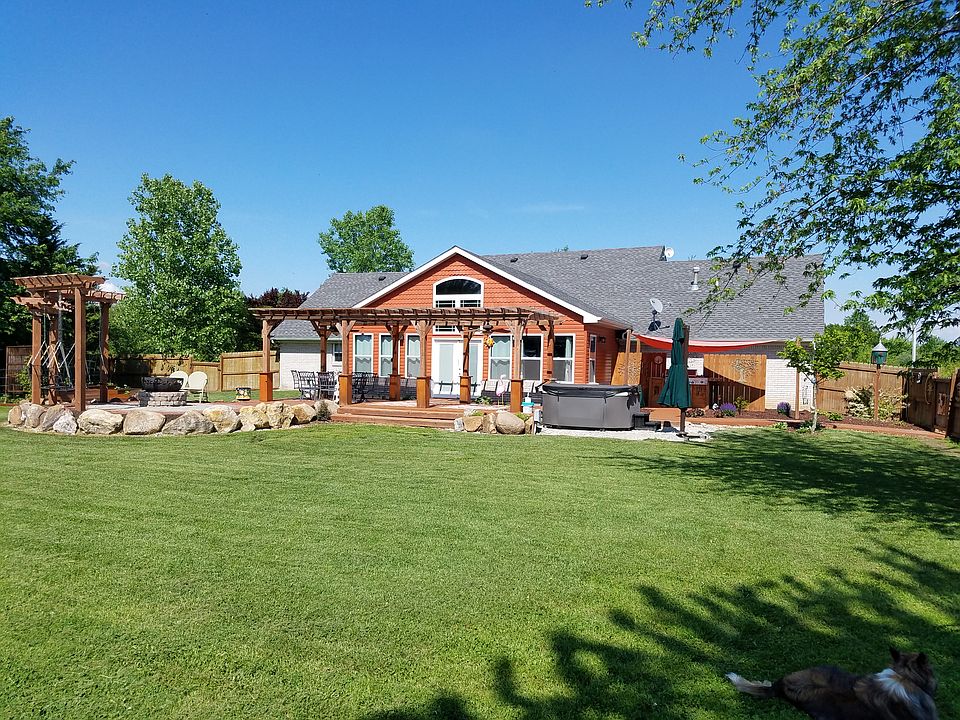 2nd image of 465 Pokey Rd