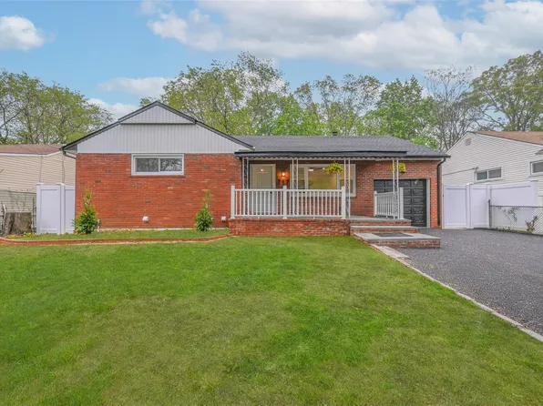 717 Janos Lane, West Hempstead, NY 11552