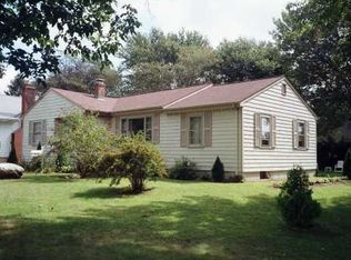 53 Seymour St, Warren, RI 02885