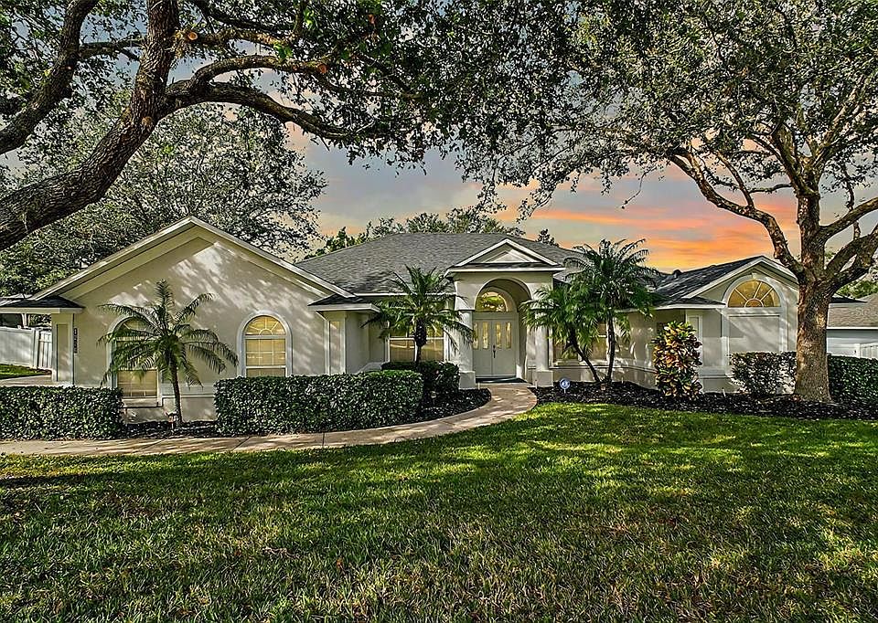 1st image of 1226 BRENTWOOD DRIVE