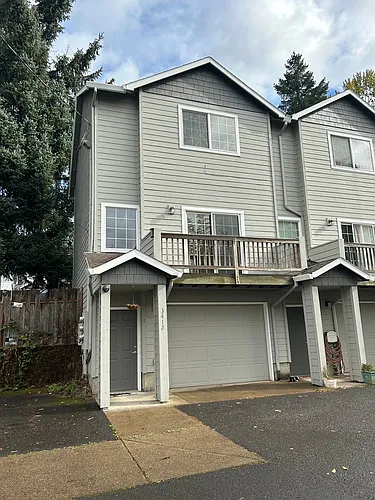 3412 SE Vineyard Rd #1 Photo 1