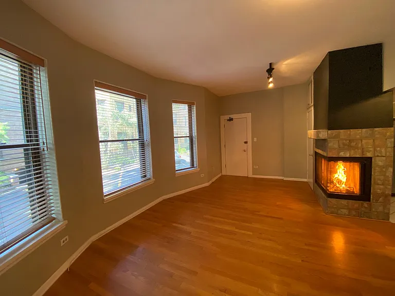 743 W California Ter #1 — Photo 11