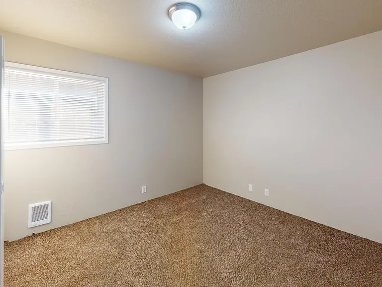 150 W Jennie Ave #B5 — Photo 7