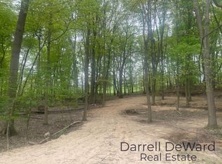 8220 Cannonsburg Rd NE, Rockford, MI 49341