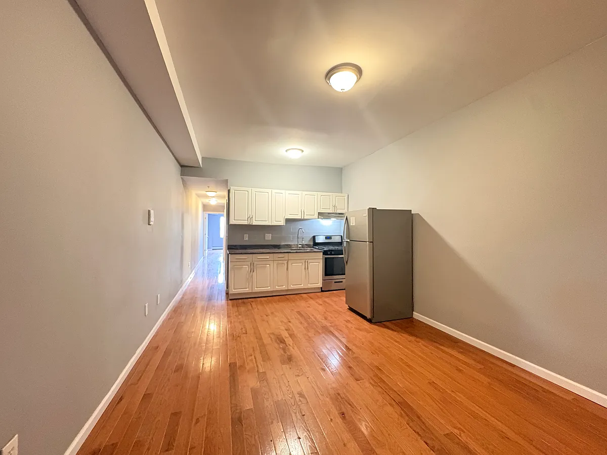 Building Photo - 113 Ocean Ave #1