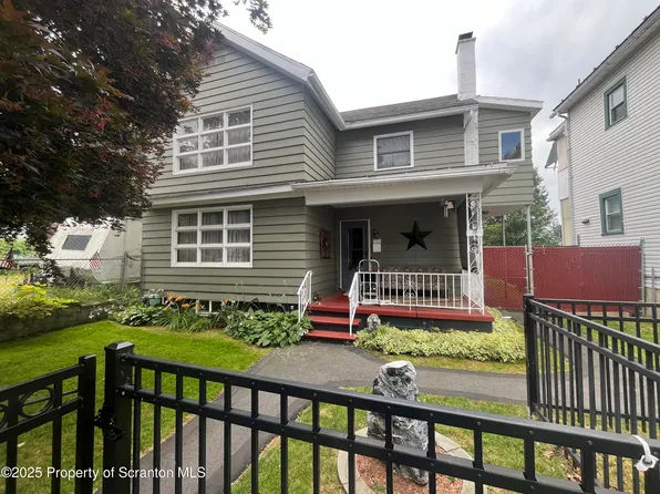 328 E Elm St, Scranton, PA 18505