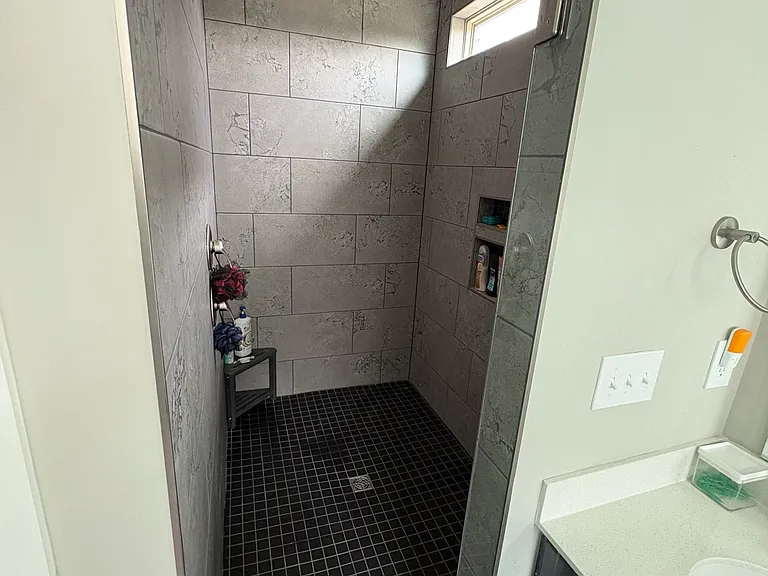 6042 Peregrine Ln — Photo 15