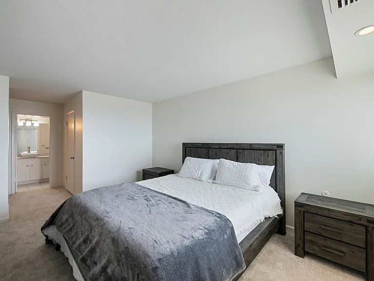 875 S Donner Way #804 — Photo 10