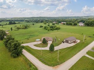 9148 Friendship Rd, Richmond, MO 64085