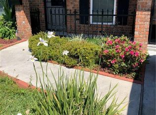 1837 Dogwood Dr, Harvey, LA 70058