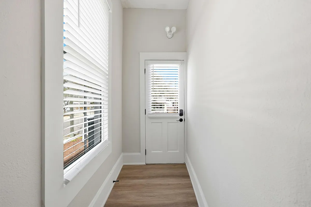 Unit Photo - 300 E 3rd St #302-E
