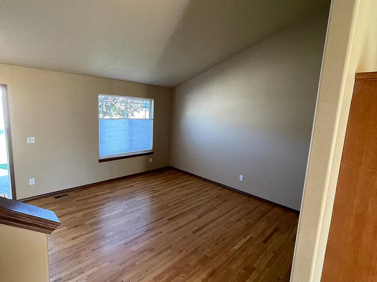 3820 S Morrow Ln — Photo 10