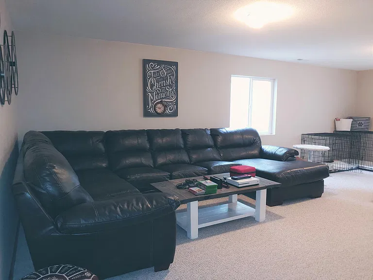 4811 Expedition Dr — Photo 30