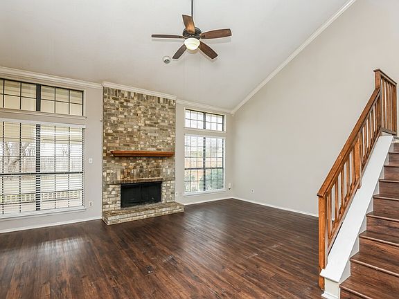 4th image of 2552 Forest Creek Dr