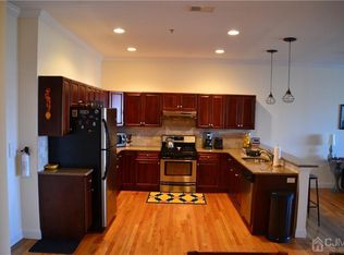 547 Sayre Ave #202, Perth Amboy, NJ 08861