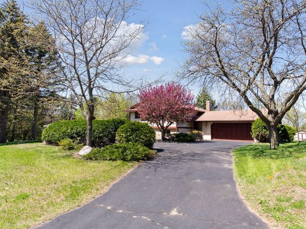 12810 Sunset Trl, Minneapolis, MN 55441