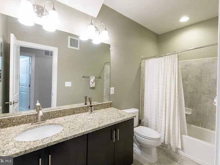 2203 Richmond Hwy #101 — Photo 22